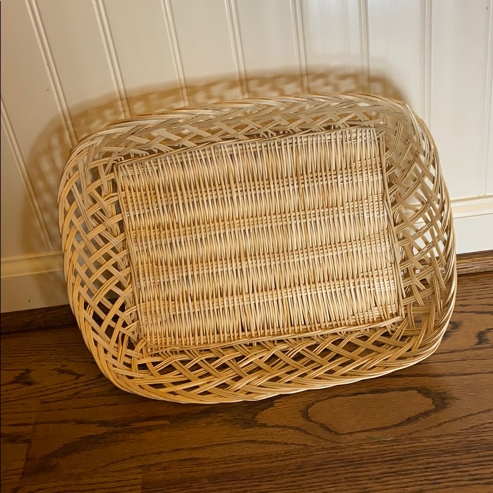 Wicker tray - Picture 2 of 2